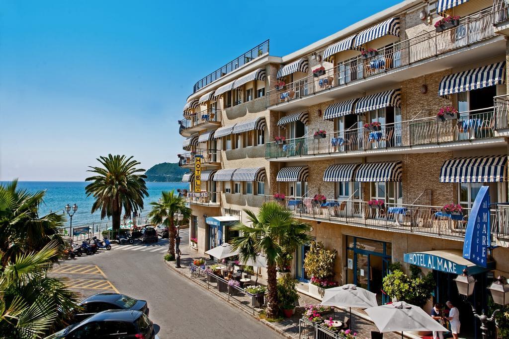 Hotel Nuovo Al Mare Alassio Extérieur photo