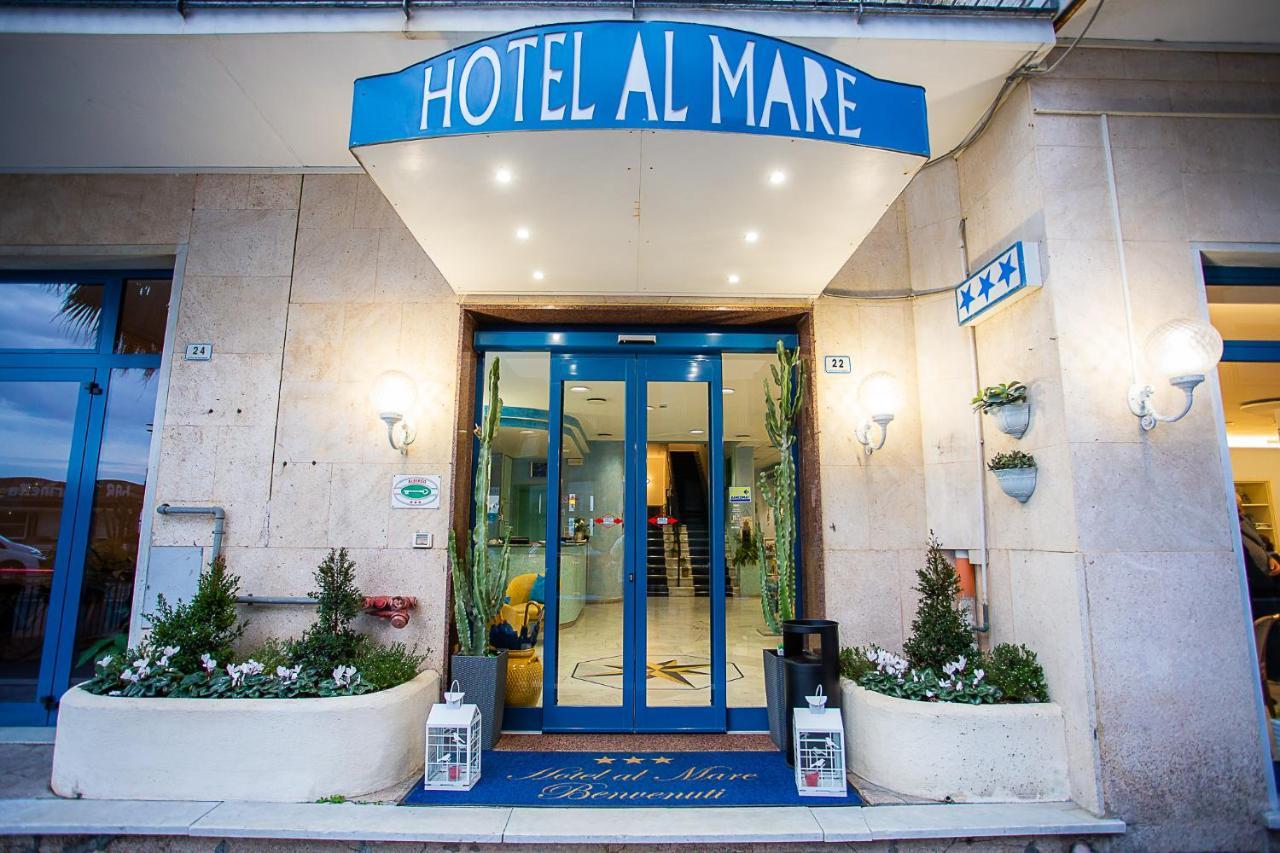 Hotel Nuovo Al Mare Alassio Extérieur photo